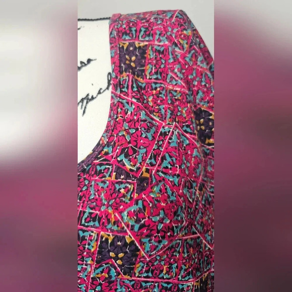 LuLaRoe Women's Irma Floral High Low Short Sleeve Tunic Size XL NWT - Picture 2 of 10
